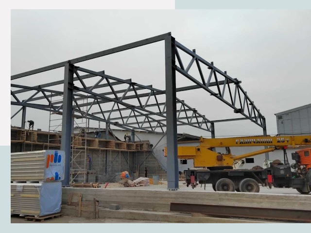 Строительство цехов в Новомосковске