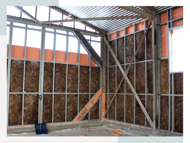 Утепленные ангары в Новомосковске